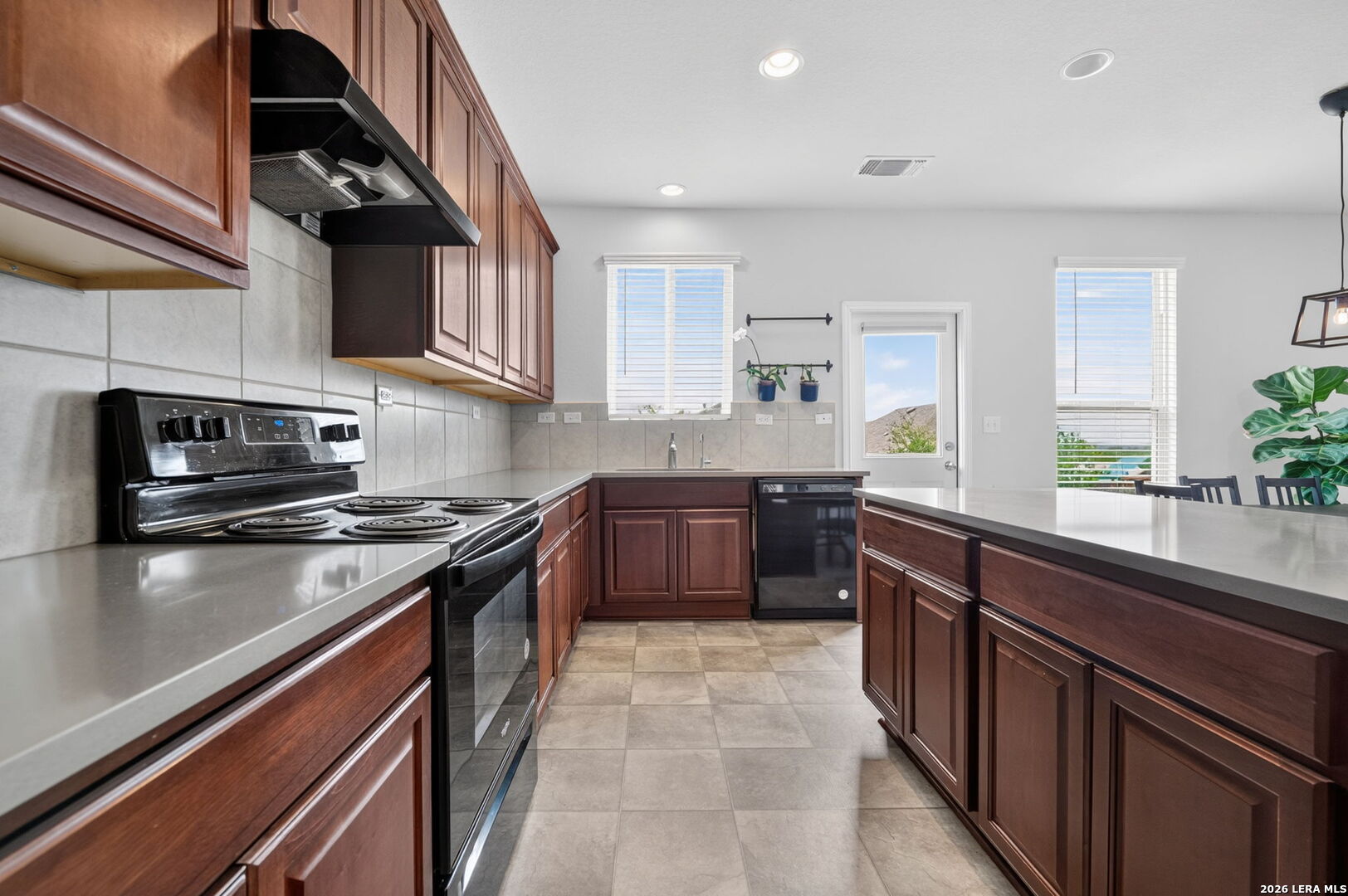 303 Salz Way San Antonio TX 78260