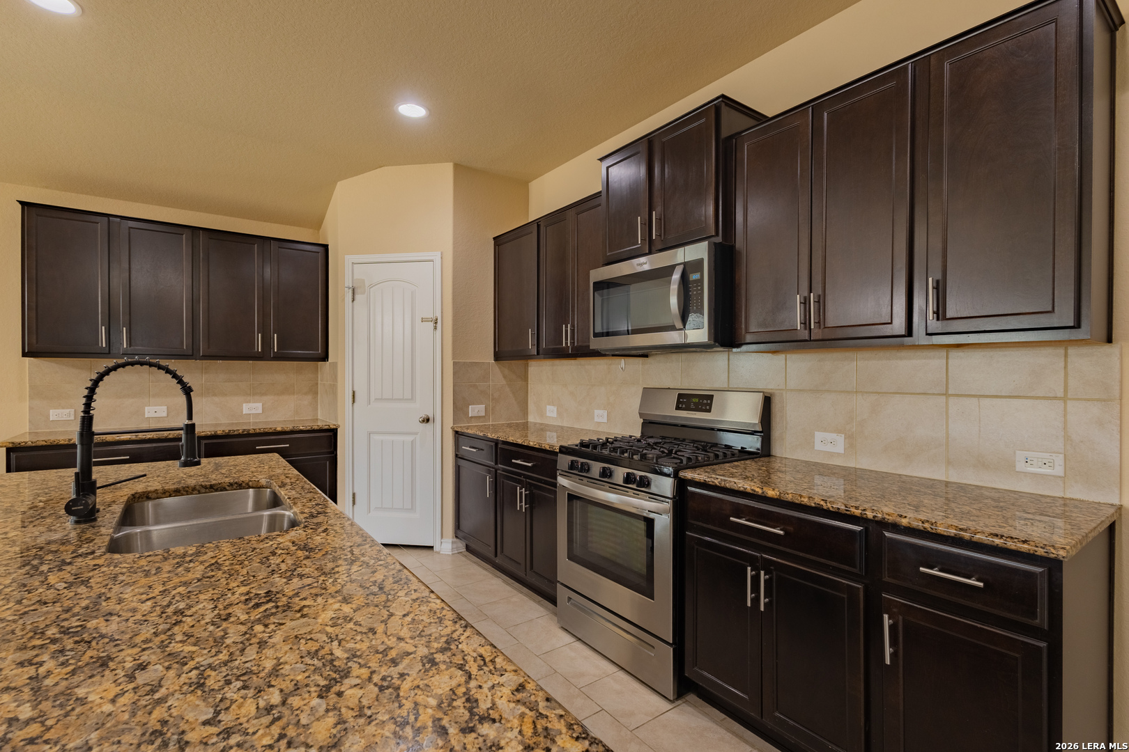 8713 Ironwood Hill San Antonio TX 78254