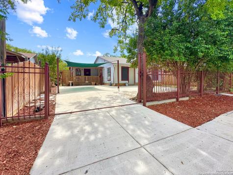 606 S San Horacio Avenue San Antonio TX 78237