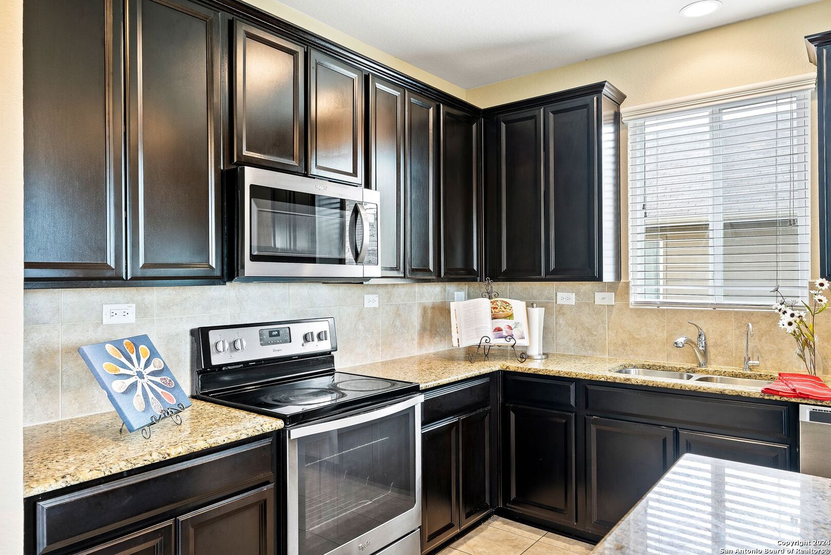9779 Harbor Mist Lane Converse TX 78109