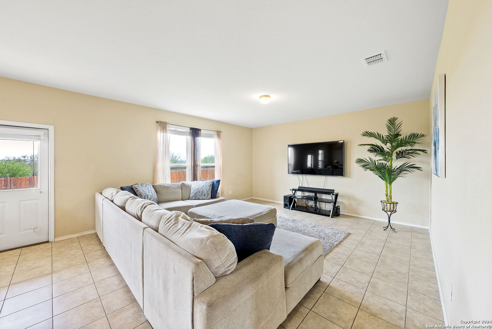 9779 Harbor Mist Lane Converse TX 78109