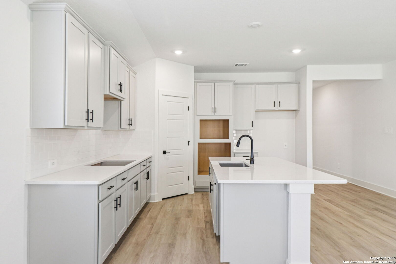 11459 Feather Vale San Antonio TX 78254