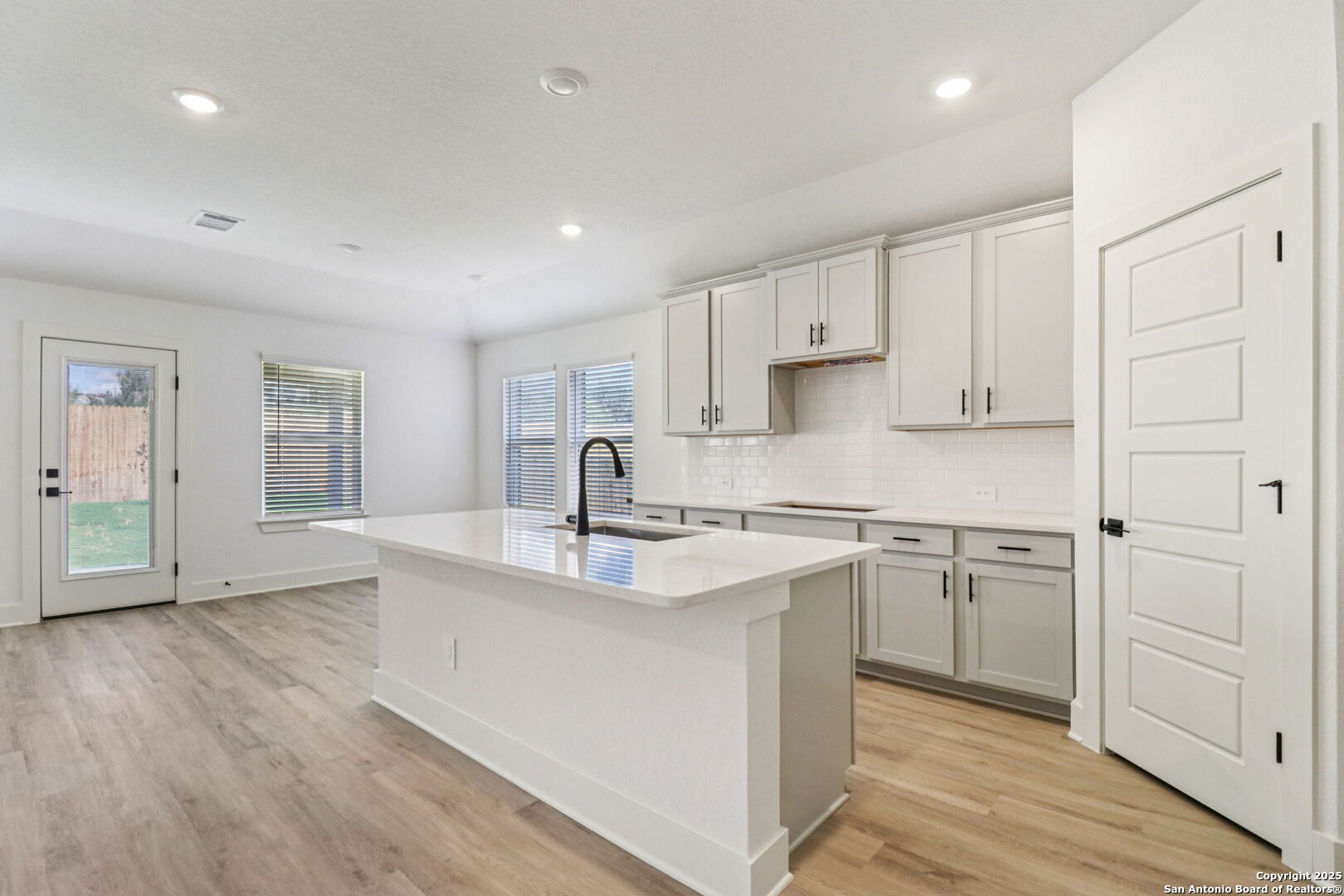 11459 Feather Vale San Antonio TX 78254