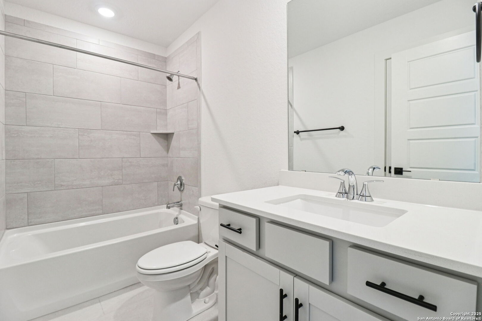 11459 Feather Vale San Antonio TX 78254