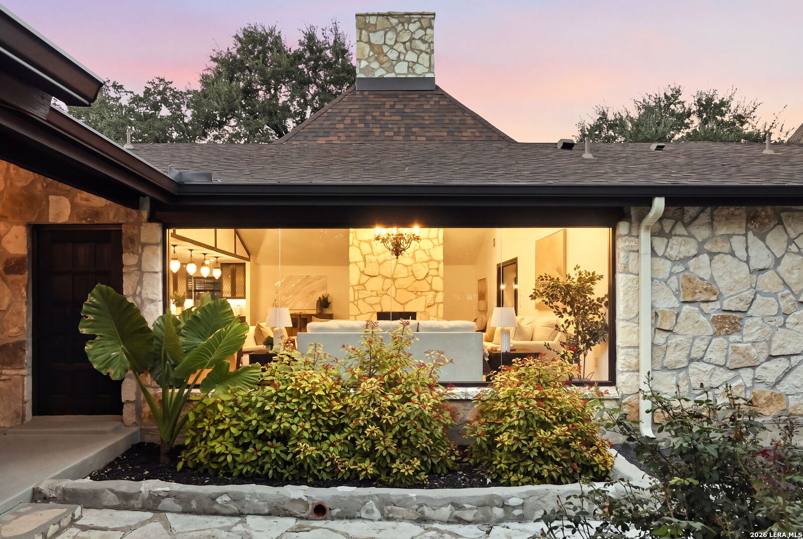 232 Meadowbrook Drive Hollywood Park TX 78232