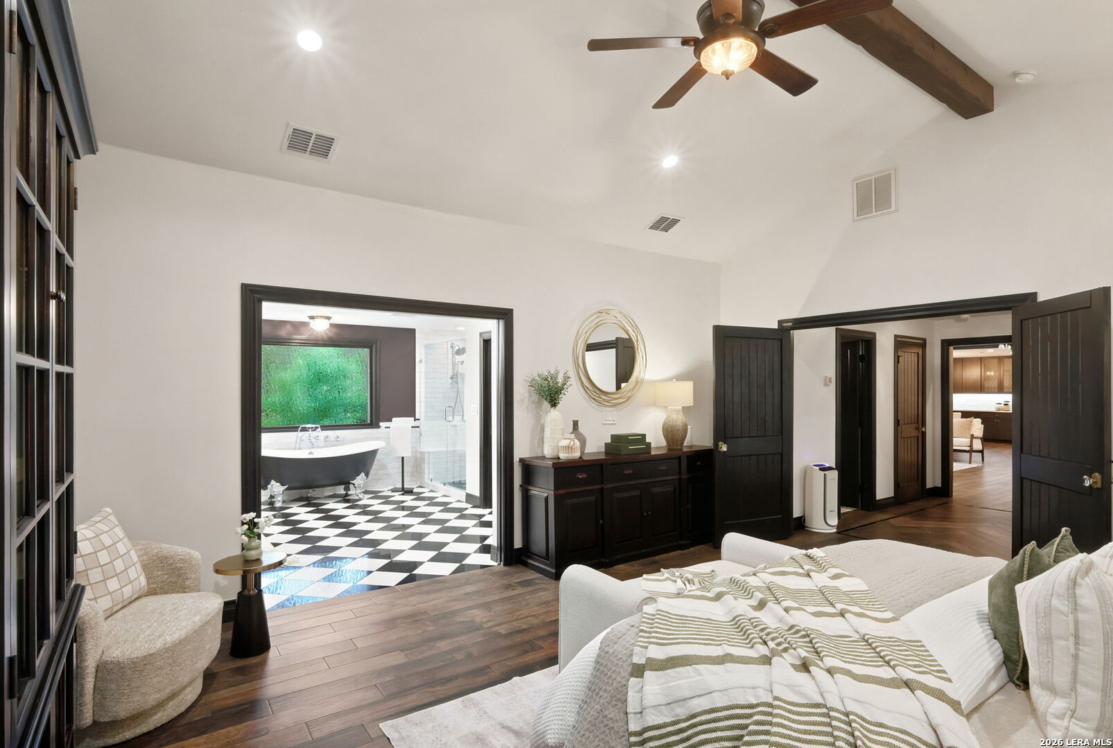 232 Meadowbrook Drive Hollywood Park TX 78232