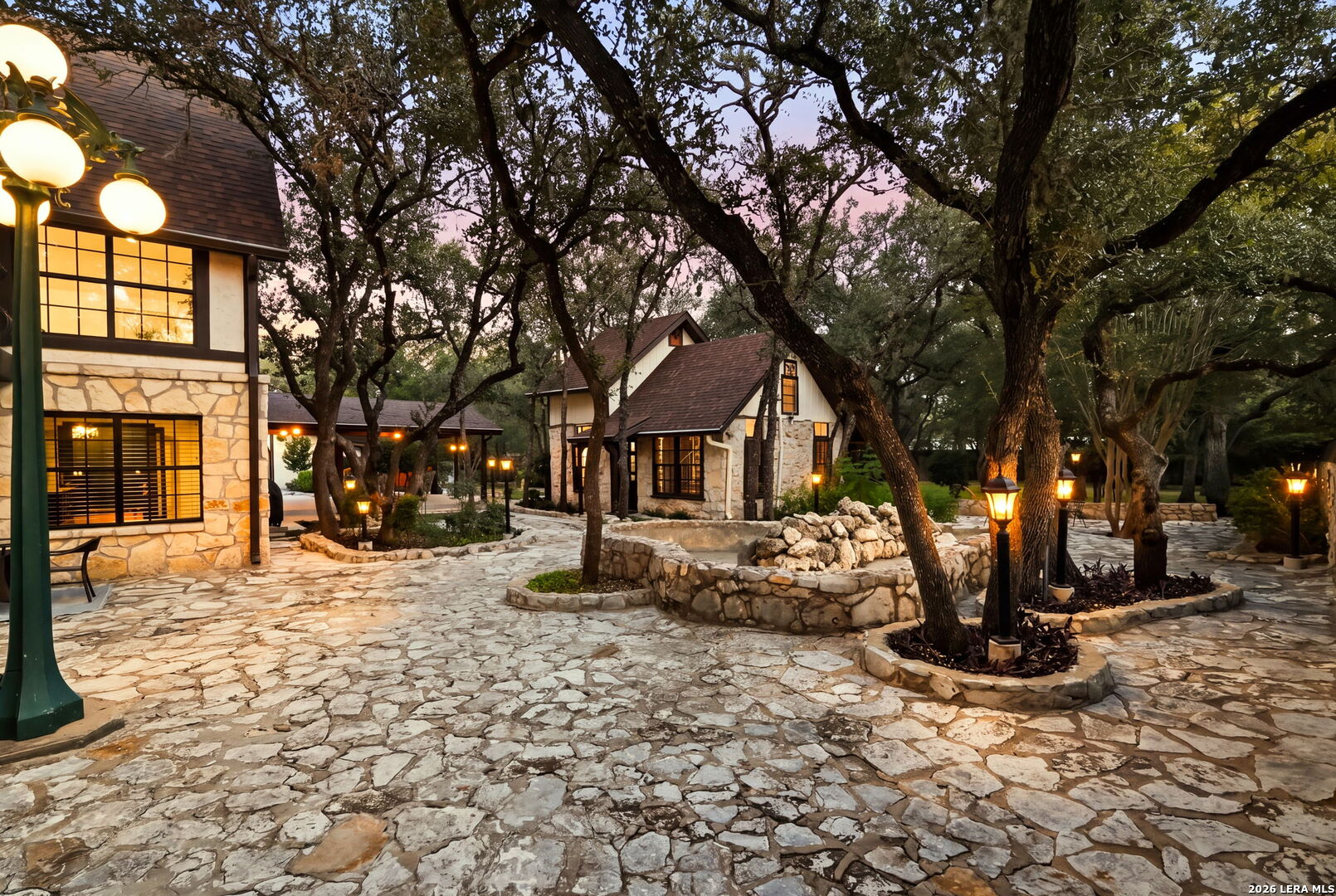232 Meadowbrook Drive Hollywood Park TX 78232