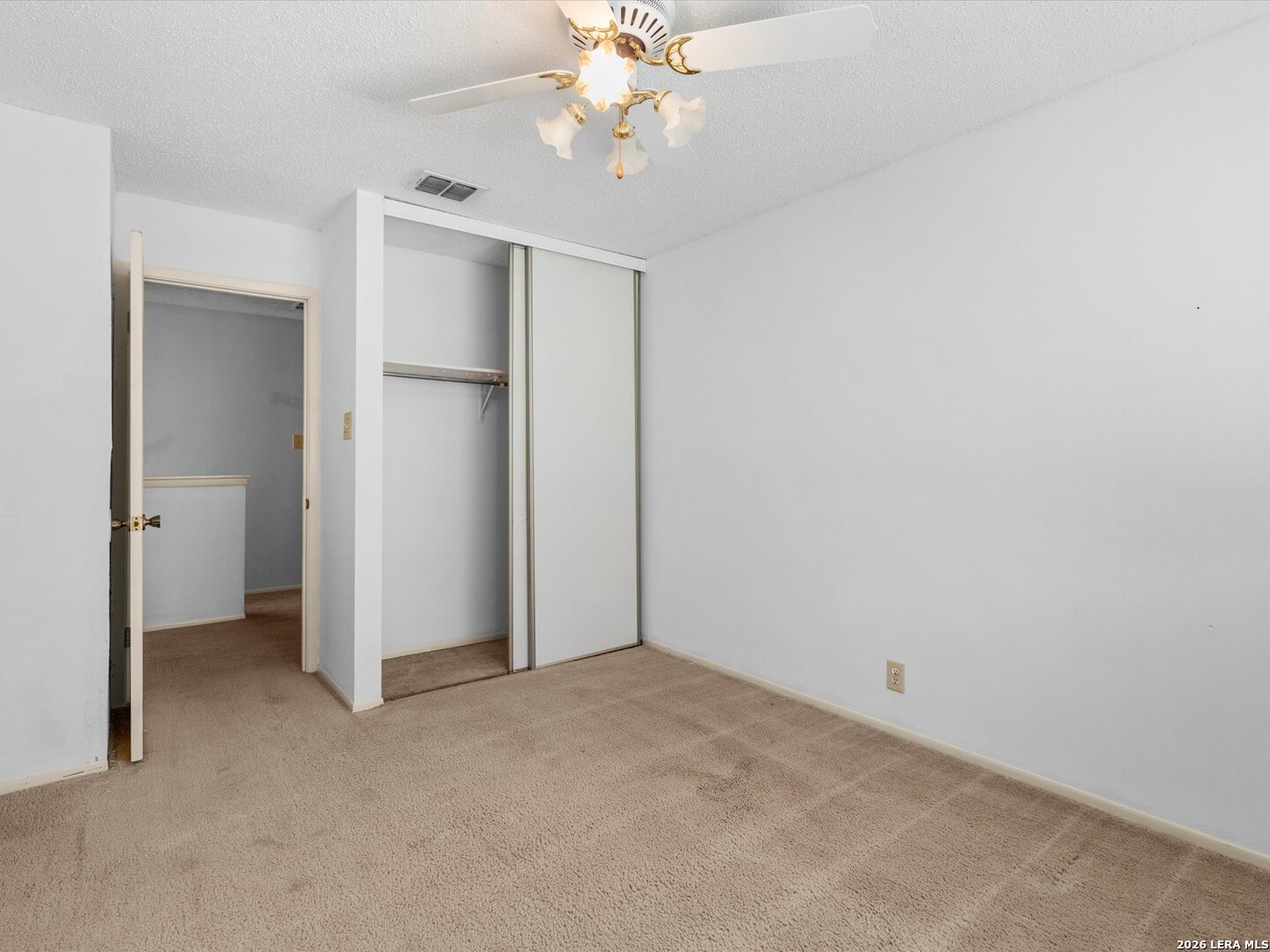 6947 Country Elm San Antonio TX 78240