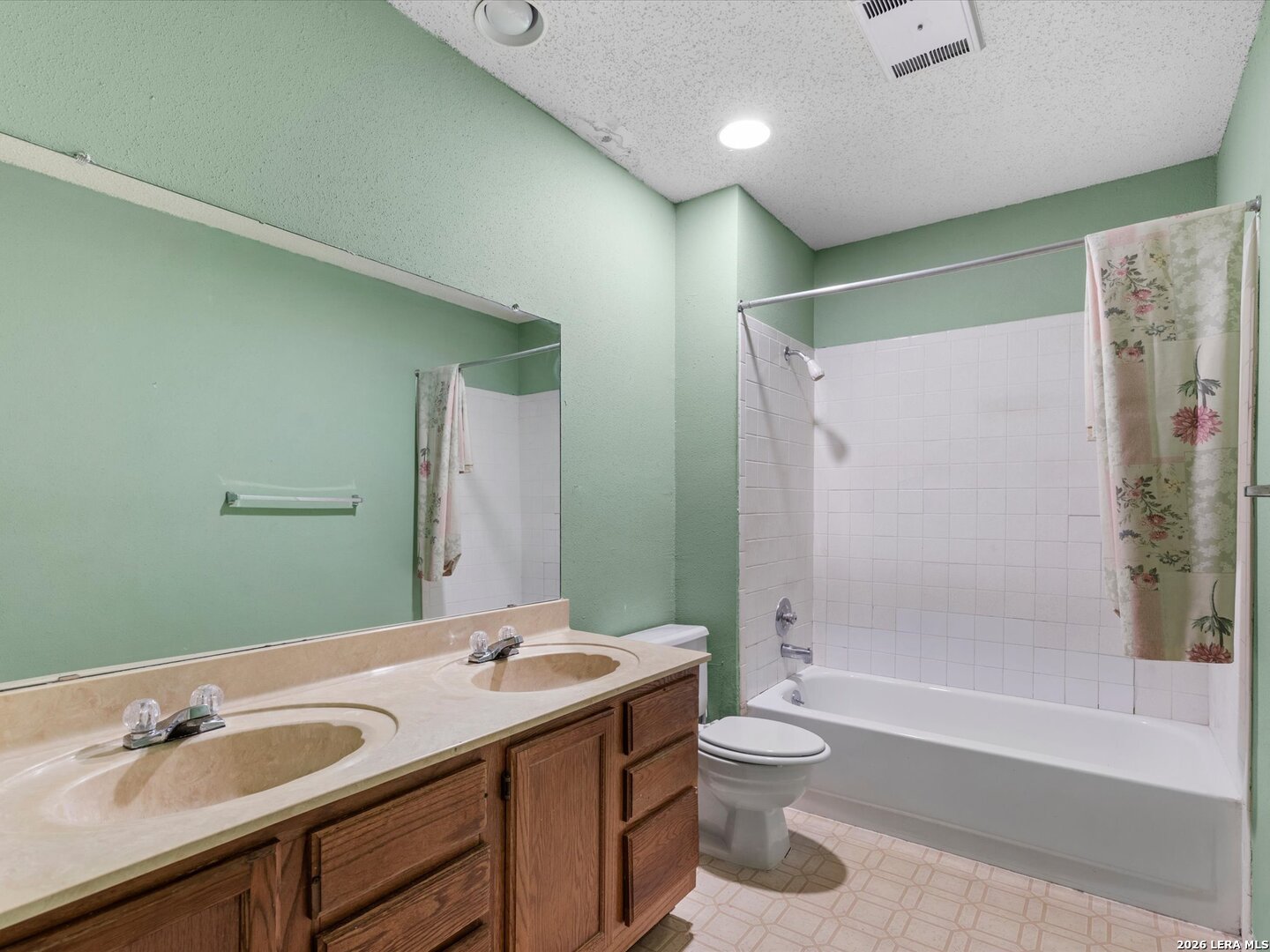 6947 Country Elm San Antonio TX 78240