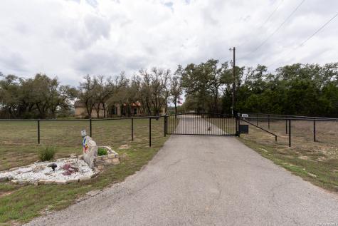 1041 Mystic Breeze Spring Branch TX 78070