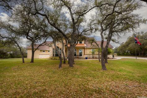 1041 Mystic Breeze Spring Branch TX 78070