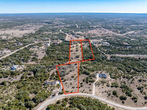 1041 Mystic Breeze Spring Branch TX 78070