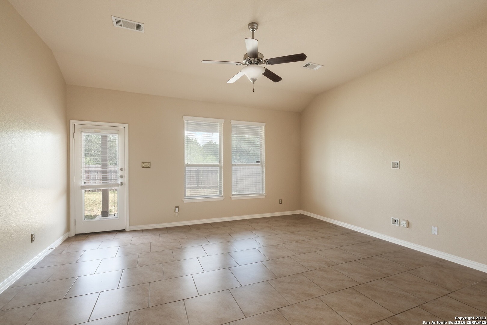 212 Campfire Way Cibolo TX 78108
