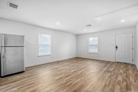 1408 Allende San Antonio TX 78237