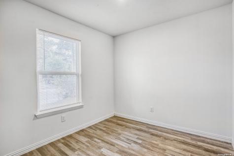 1408 Allende San Antonio TX 78237
