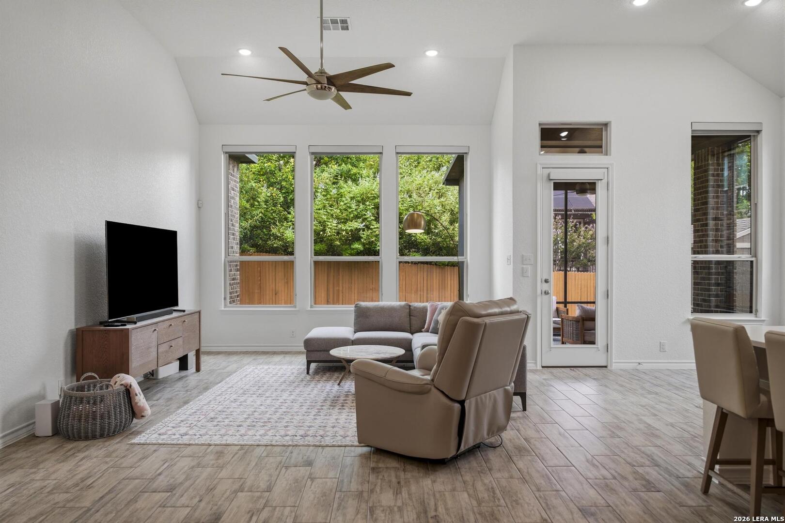 9807 Monken Boerne TX 78006