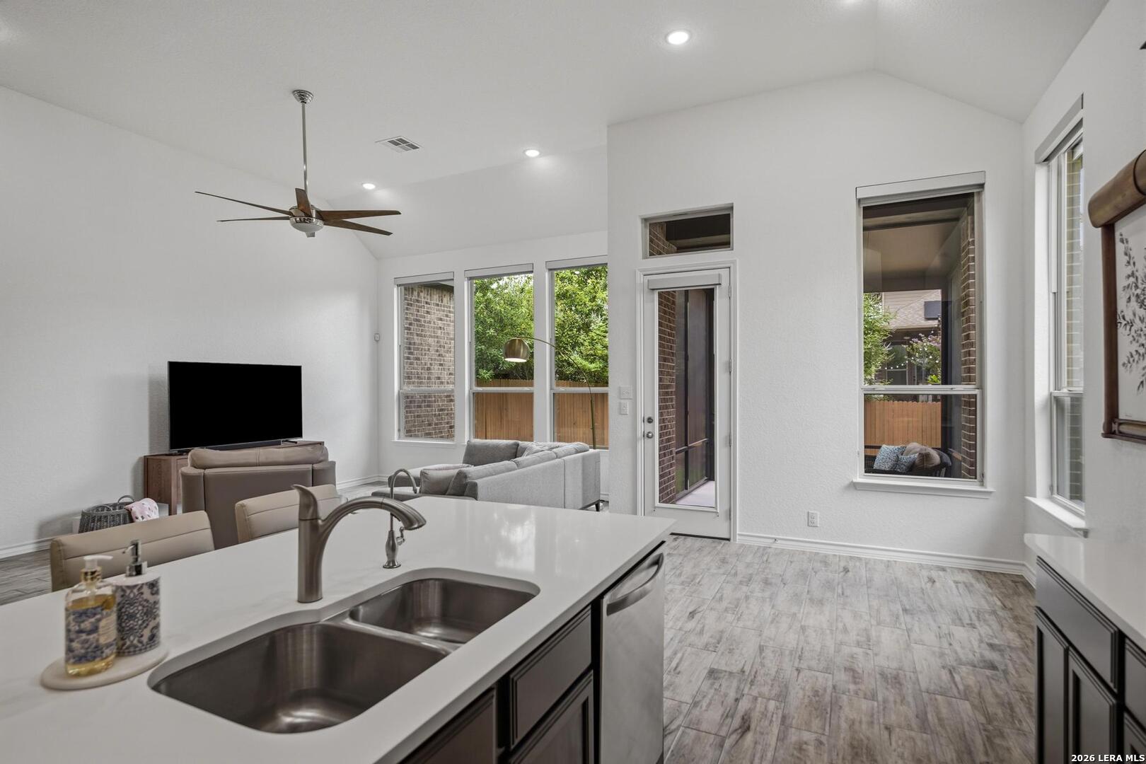 9807 Monken Boerne TX 78006