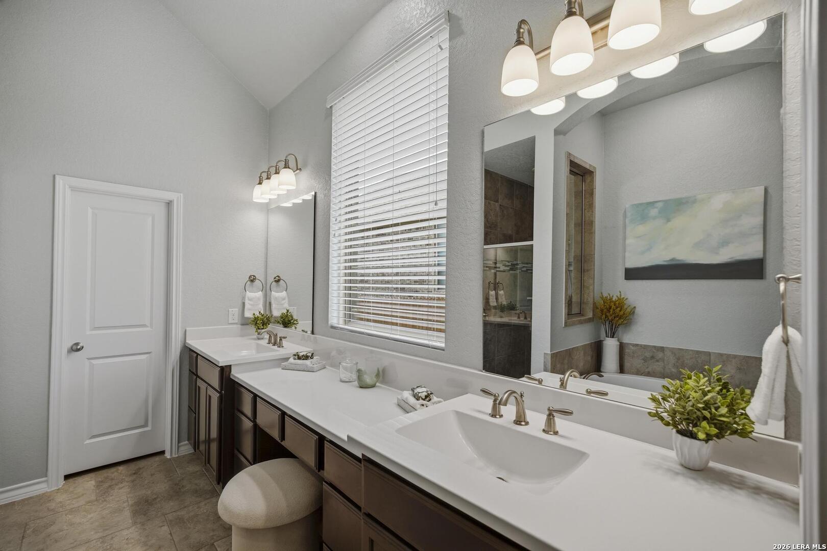 9807 Monken Boerne TX 78006