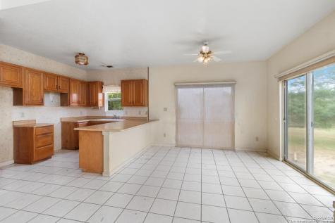 369 Deer Valley Bandera TX 78003