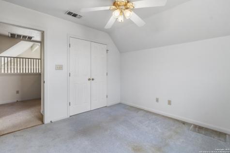 369 Deer Valley Bandera TX 78003