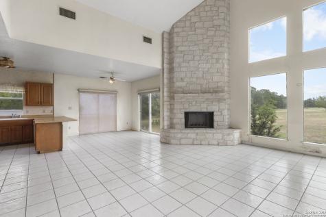 369 Deer Valley Bandera TX 78003