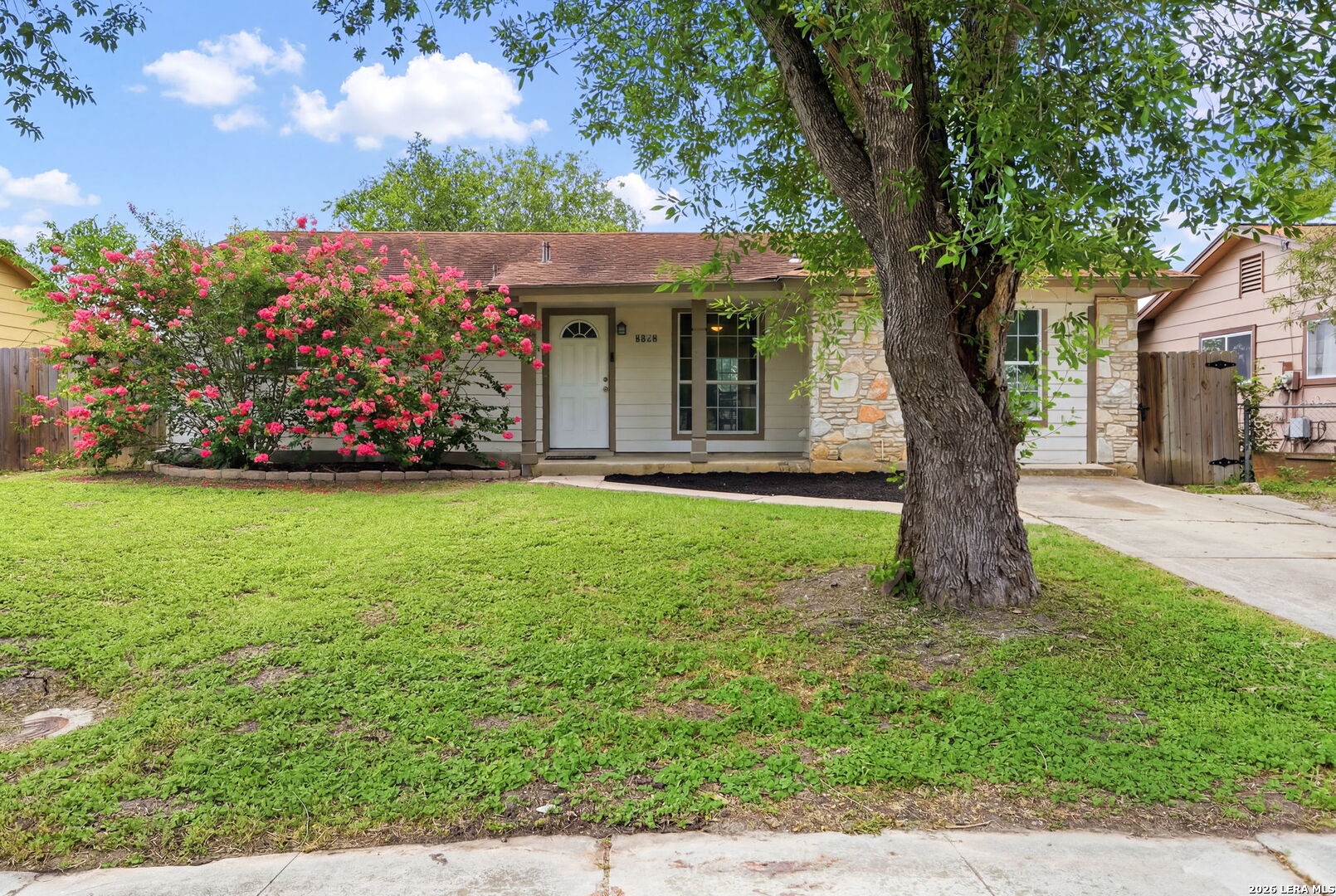 5322 Stoneshire San Antonio TX 78218
