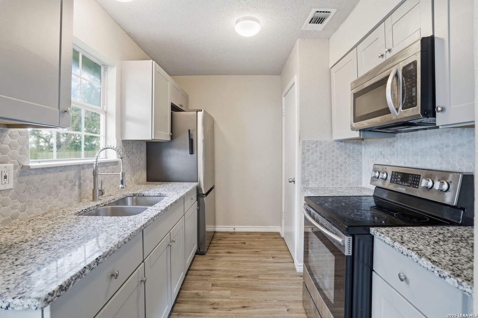 5322 Stoneshire San Antonio TX 78218