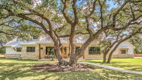 481 Vaquero Drive Pipe Creek TX 78063