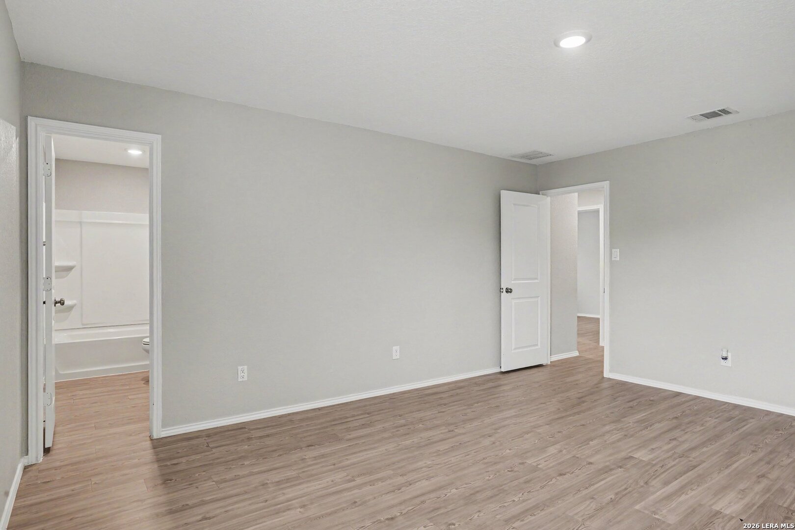 5426 Daphne Path San Antonio TX 78253