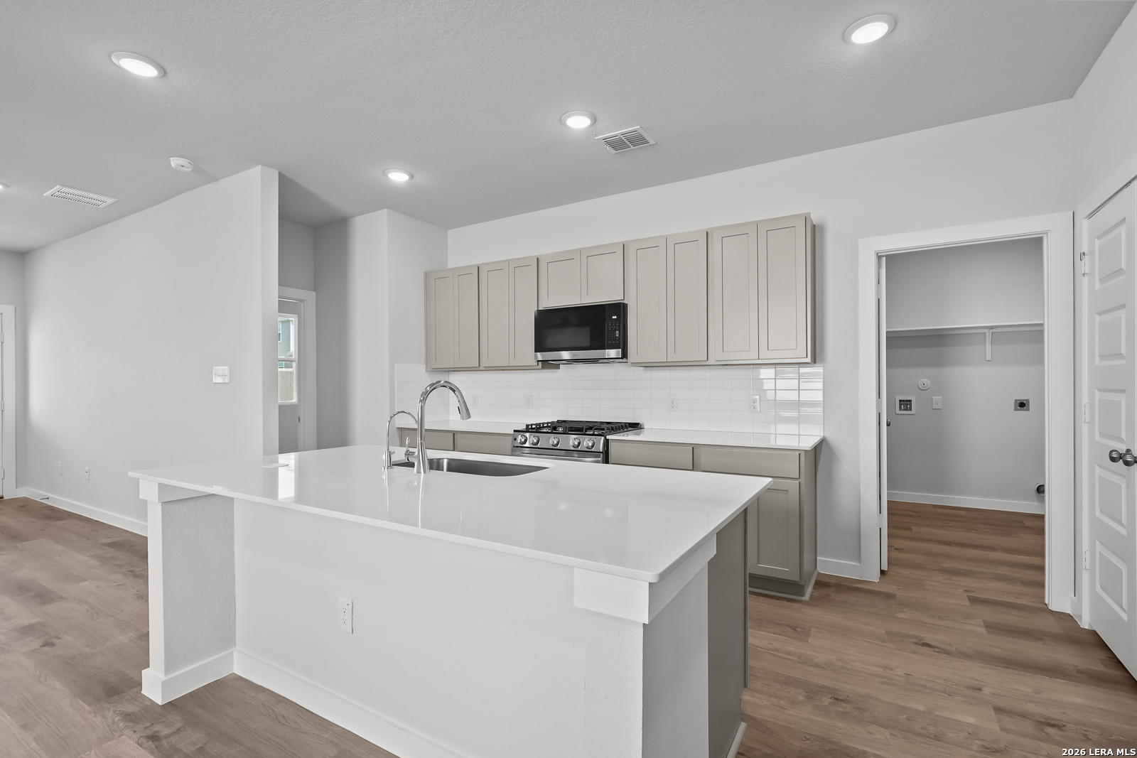 5515 Franklin Hills San Antonio TX 78073