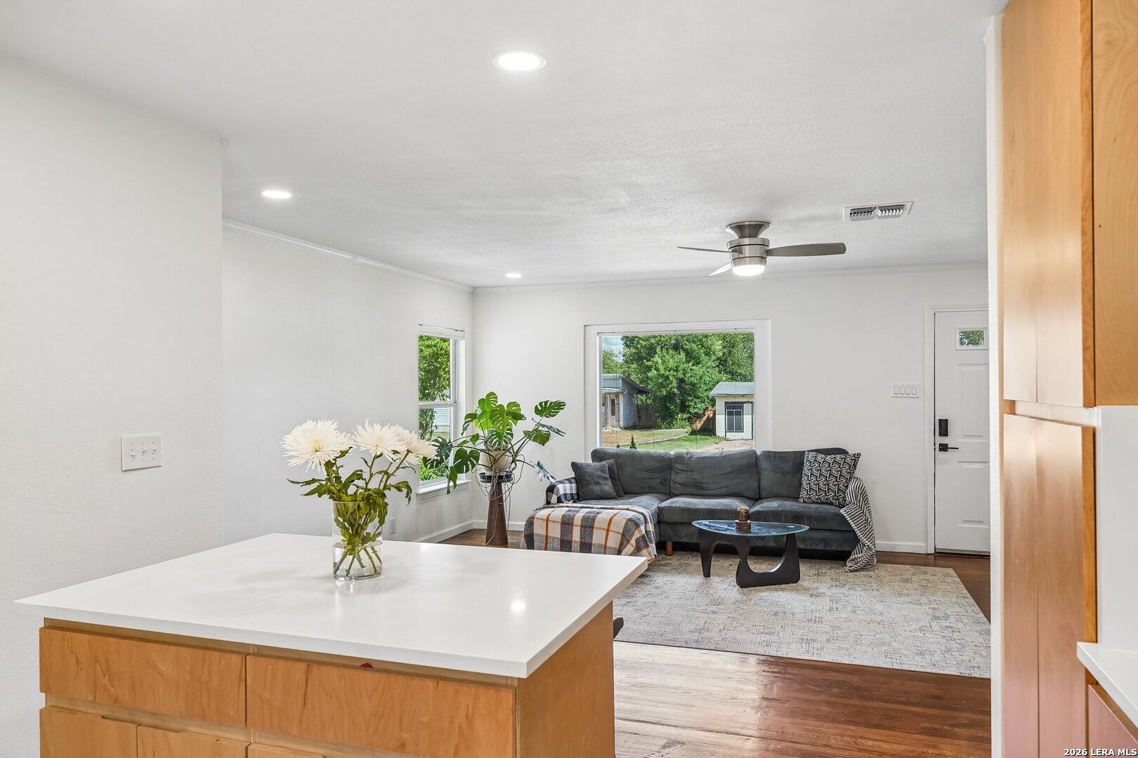 718 Olney Drive San Antonio TX 78209