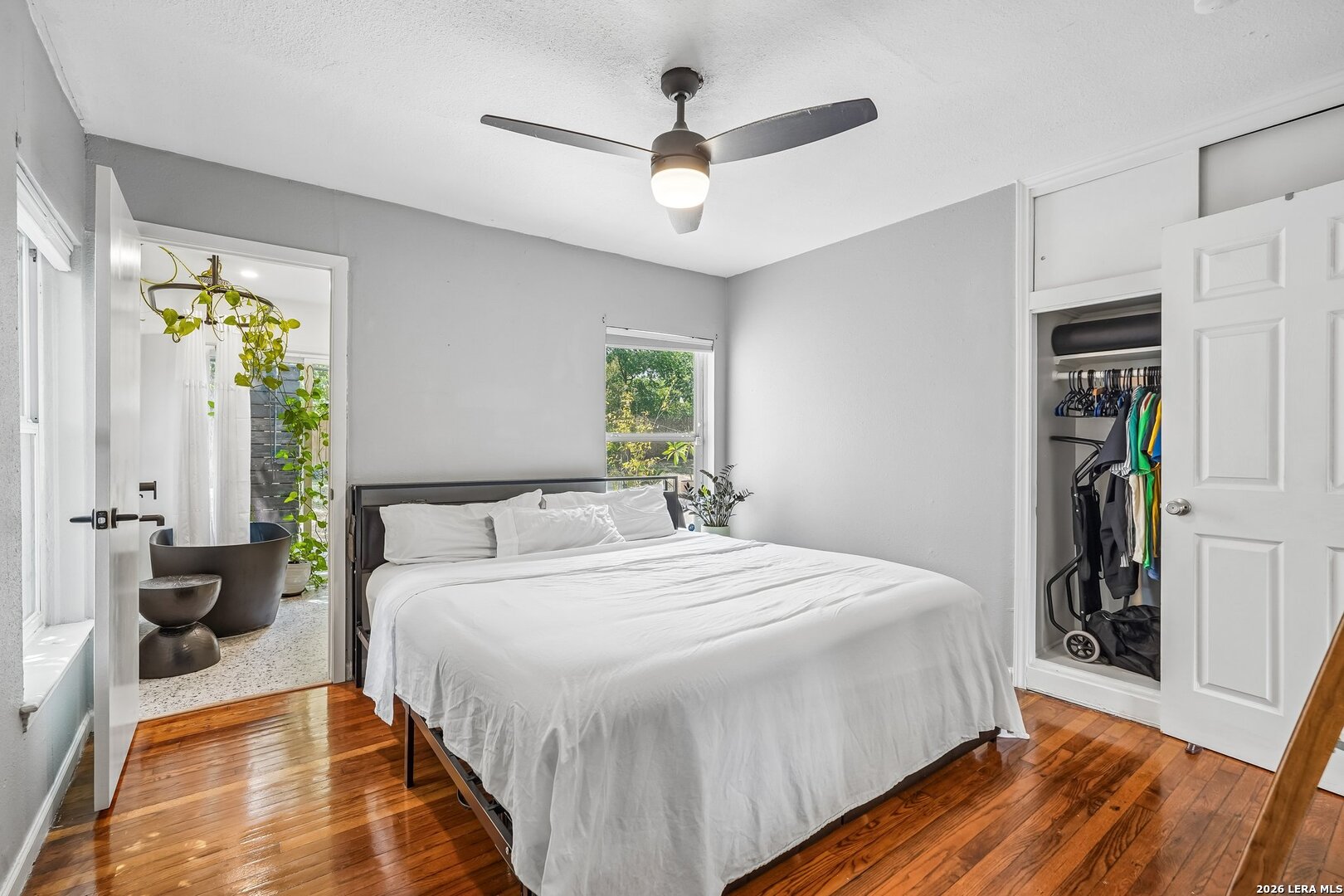 718 Olney Drive San Antonio TX 78209