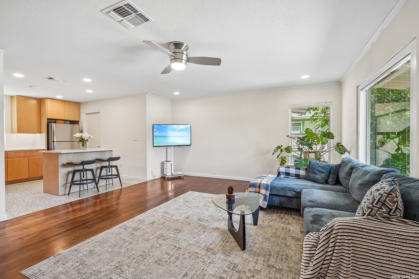 718 Olney Drive San Antonio TX 78209