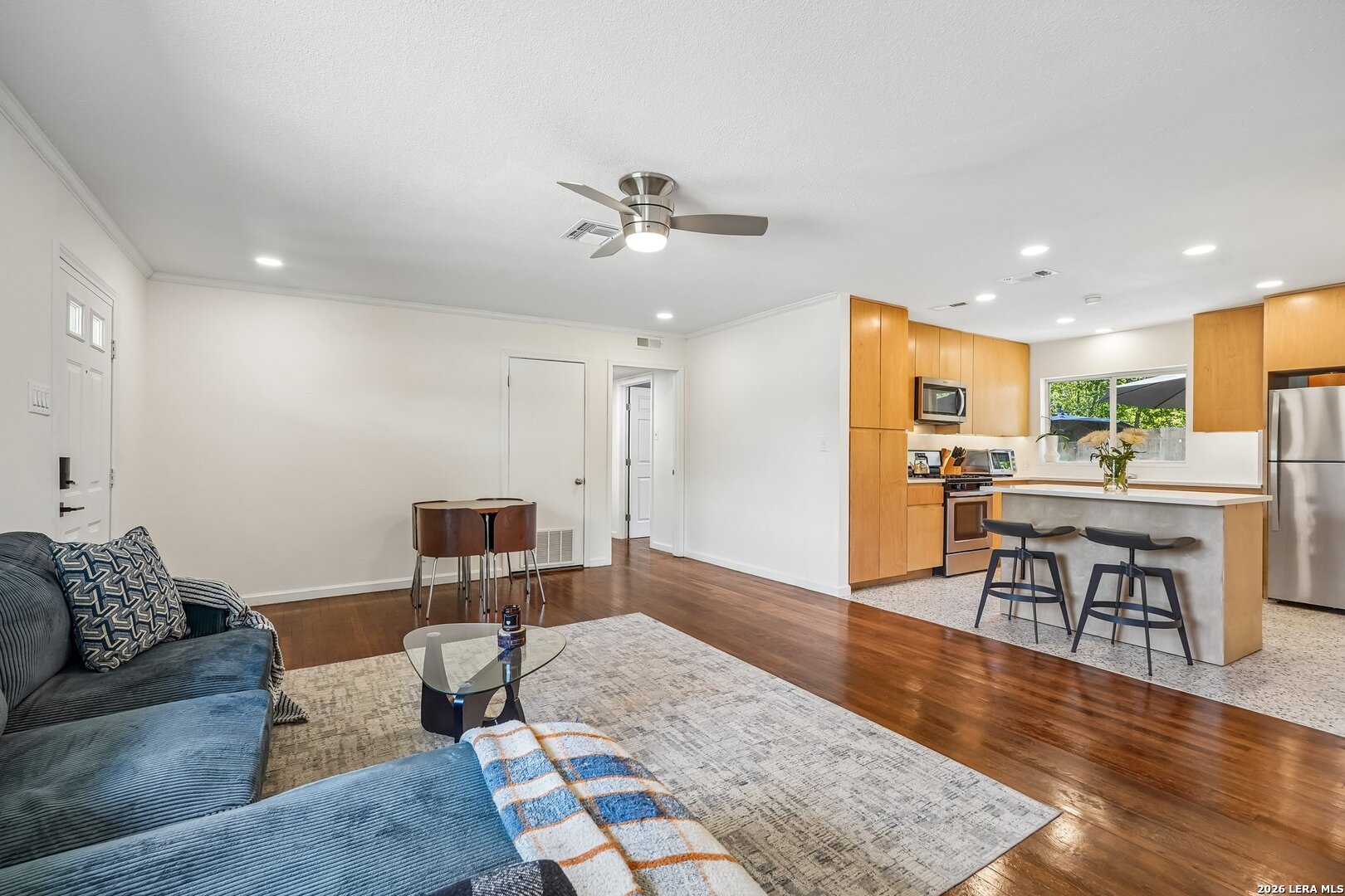 718 Olney Drive San Antonio TX 78209