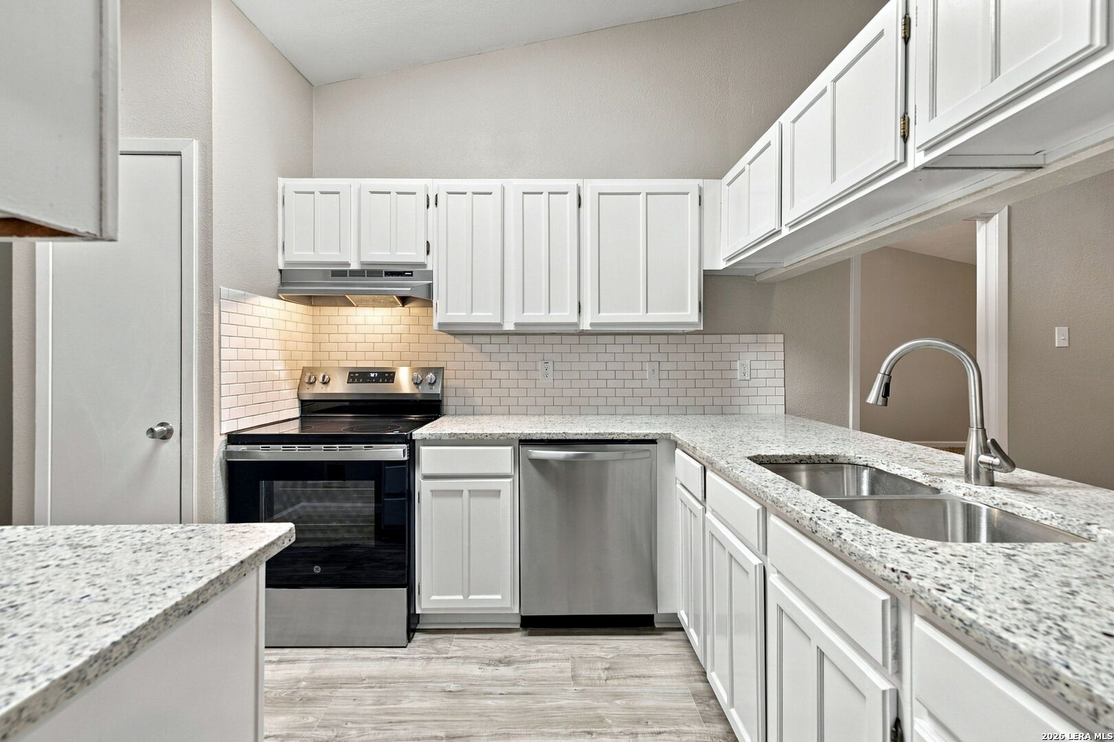 4835 Bohill San Antonio TX 78217