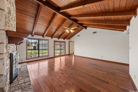 162 Oak Wood Road Kerrville TX 78028