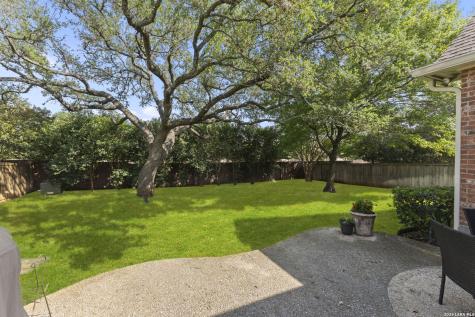 15106 Grayoak Forest San Antonio TX 78248