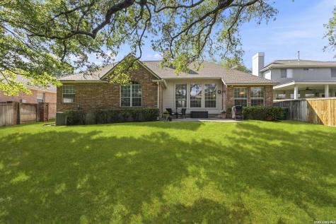 15106 Grayoak Forest San Antonio TX 78248