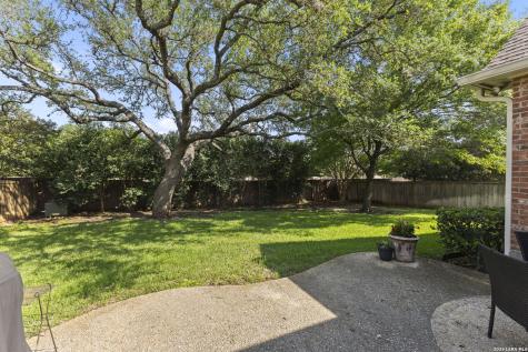 15106 Grayoak Forest San Antonio TX 78248