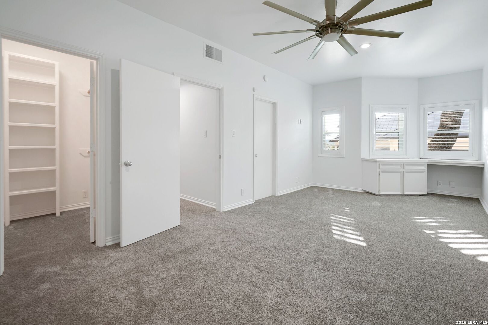 5 Daventry Lane San Antonio TX 78257