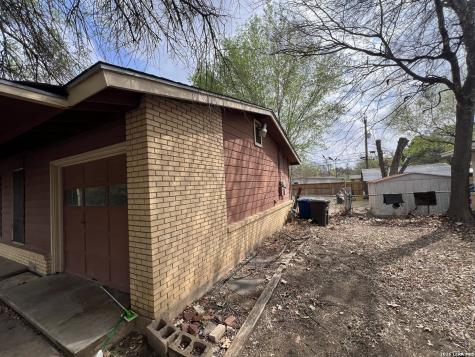 1410 Montview San Antonio TX 78213