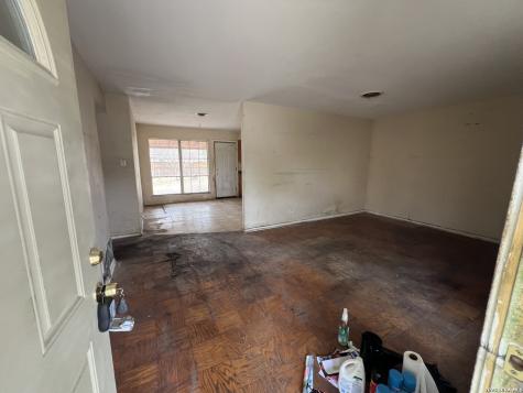 1410 Montview San Antonio TX 78213