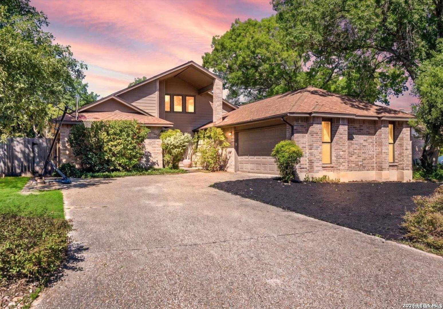 1715 Encino Crest San Antonio TX 78259