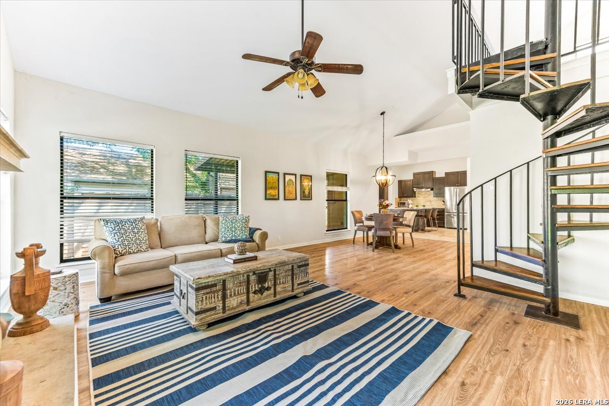 1715 Encino Crest San Antonio TX 78259