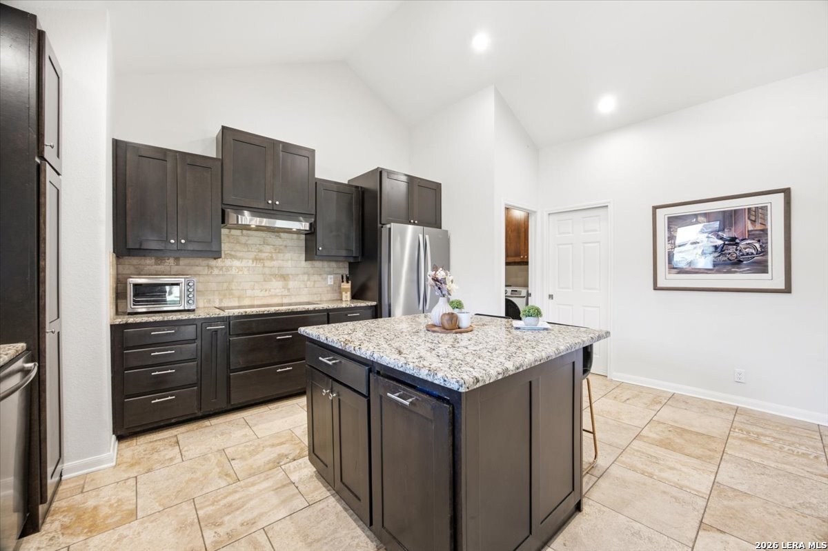 1715 Encino Crest San Antonio TX 78259