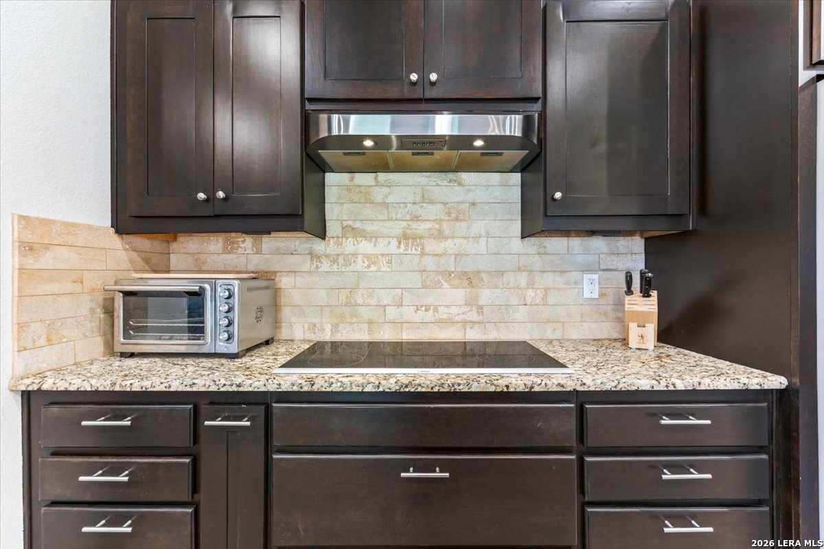1715 Encino Crest San Antonio TX 78259