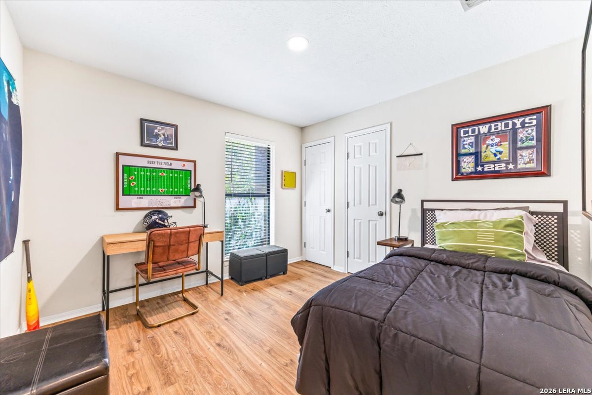 1715 Encino Crest San Antonio TX 78259