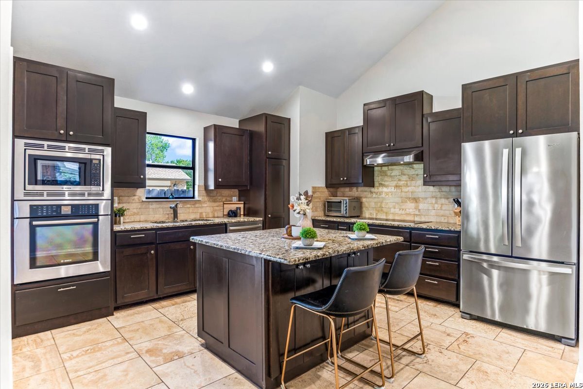 1715 Encino Crest San Antonio TX 78259