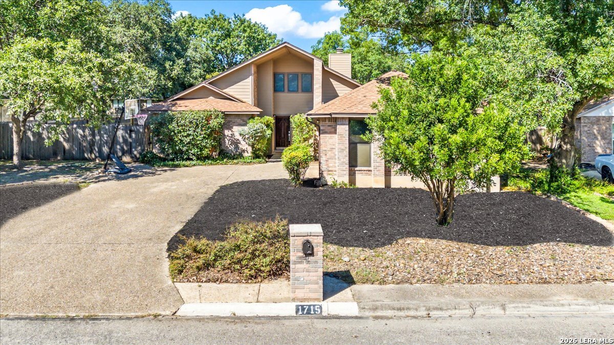 1715 Encino Crest San Antonio TX 78259