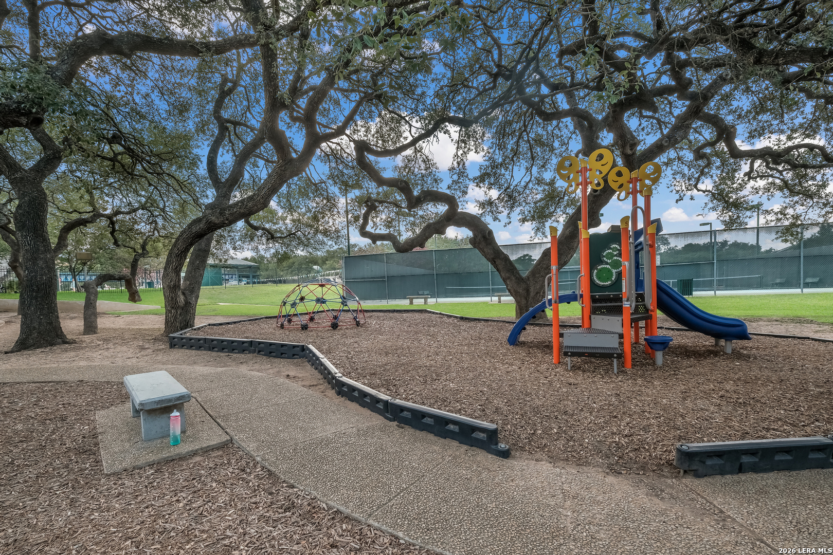 1715 Encino Crest San Antonio TX 78259